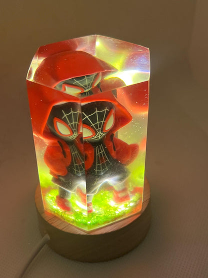 Lampe en résine époxy cristal - Spider-man