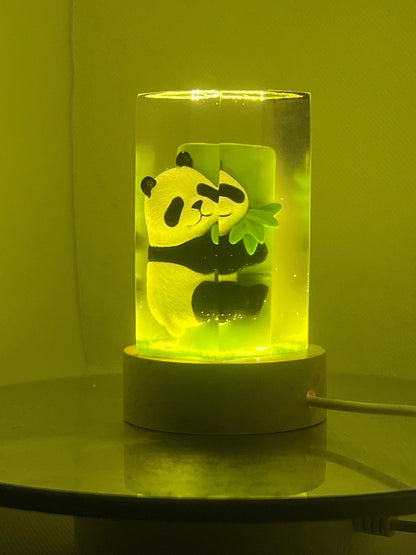 Lampe en résine époxy cristal - Panda